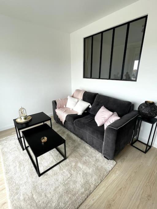 Appartement Cosy Et Lumineux Орли Екстериор снимка
